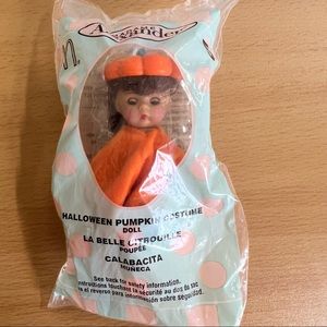 Madame Alexander Mcdonalds Happy Meal Dolls Series 2003 from a set of 10